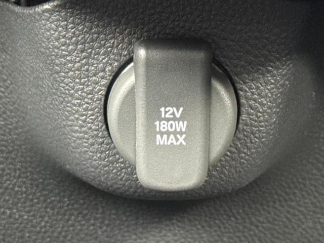 Ｎ－ＢＯＸカスタム ターボ　純正　８インチ　ナビ／ホンダセンシング／両側電動スライドドア／シートヒーター　前席／車線逸脱防止支援システム／シート　ハーフレザー／登録済未使用車／ヘッドランプ　ＬＥＤ／Ｂｌｕｅｔｏｏｔｈ接続　ターボ（32枚目）