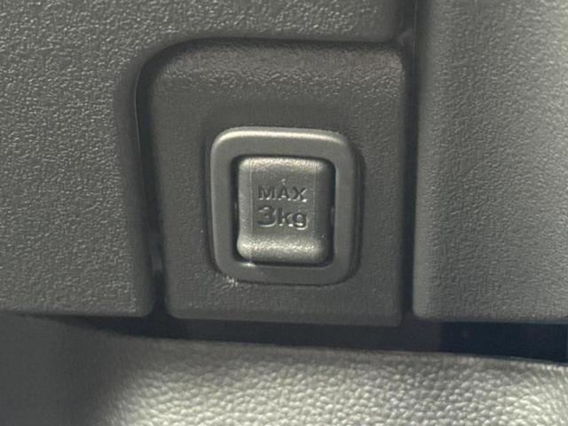 Ｎ－ＢＯＸカスタム ターボ　純正　８インチ　ナビ／ホンダセンシング／両側電動スライドドア／シートヒーター　前席／車線逸脱防止支援システム／シート　ハーフレザー／登録済未使用車／ヘッドランプ　ＬＥＤ／Ｂｌｕｅｔｏｏｔｈ接続　ターボ（35枚目）