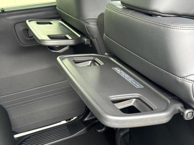 Ｎ－ＢＯＸカスタム ターボ　純正　８インチ　ナビ／ホンダセンシング／両側電動スライドドア／シートヒーター　前席／車線逸脱防止支援システム／シート　ハーフレザー／登録済未使用車／ヘッドランプ　ＬＥＤ／Ｂｌｕｅｔｏｏｔｈ接続　ターボ（41枚目）