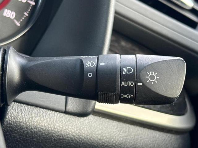 アルファード Ｓタイプゴールド２　新品タイヤ／ディスプレイオーディオ＋ナビ９インチ／フリップダウンモニター／トヨタセーフティセンス／両側電動スライドドア／車線逸脱防止支援システム／シート　ハーフレザー／電動バックドア　バックカメラ（15枚目）