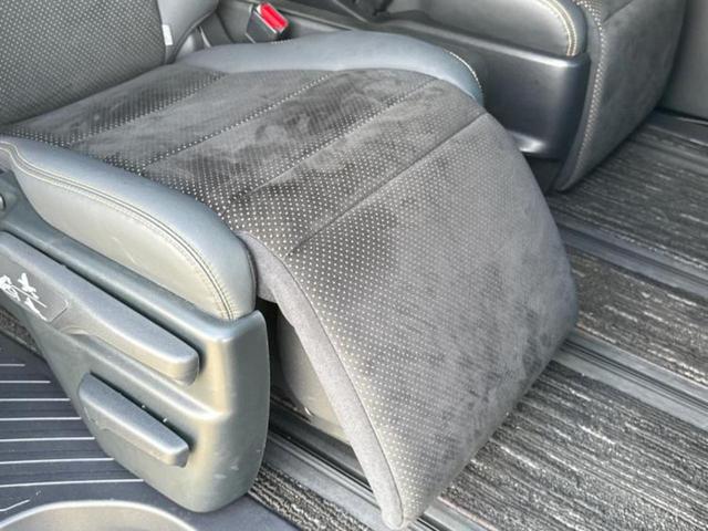 アルファード Ｓタイプゴールド２　新品タイヤ／ディスプレイオーディオ＋ナビ９インチ／フリップダウンモニター／トヨタセーフティセンス／両側電動スライドドア／車線逸脱防止支援システム／シート　ハーフレザー／電動バックドア　バックカメラ（26枚目）