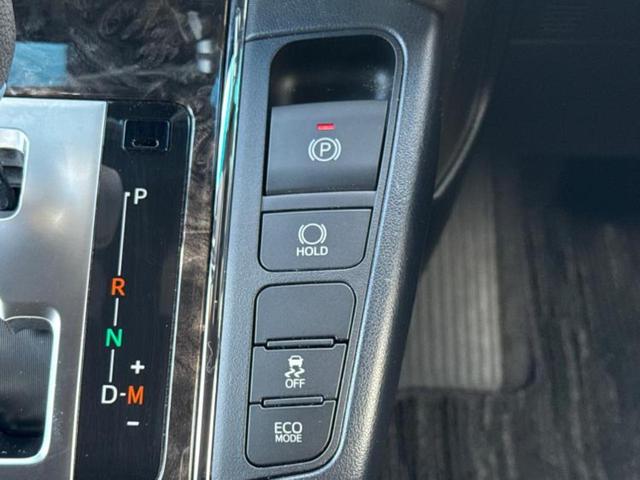 アルファード Ｓタイプゴールド２　新品タイヤ／ディスプレイオーディオ＋ナビ９インチ／フリップダウンモニター／トヨタセーフティセンス／両側電動スライドドア／車線逸脱防止支援システム／シート　ハーフレザー／電動バックドア　バックカメラ（34枚目）