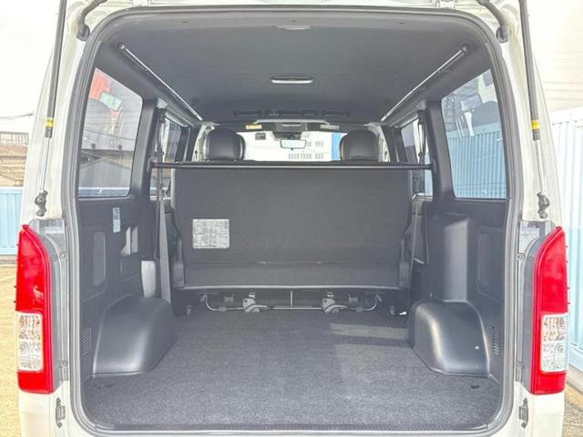 ハイエースバン ロングスーパーＧＬダークプライム２　保証書／社外　１１インチ　ＳＤナビ／デジタルインナーミラー／トヨタセーフティセンス／両側電動スライドドア／パノラミックビューモニター／車線逸脱防止支援システム／ドライブレコーダー　前後　全周囲カメラ（8枚目）