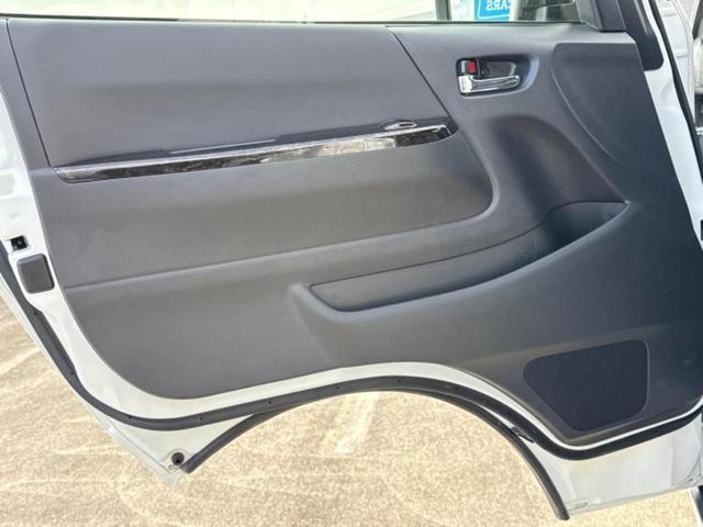 ハイエースバン ロングスーパーＧＬダークプライム２　保証書／社外　１１インチ　ＳＤナビ／デジタルインナーミラー／トヨタセーフティセンス／両側電動スライドドア／パノラミックビューモニター／車線逸脱防止支援システム／ドライブレコーダー　前後　全周囲カメラ（21枚目）