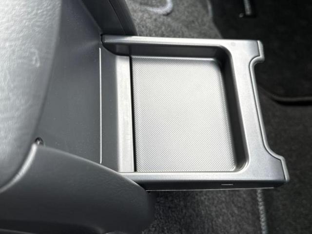 ハイエースバン ロングスーパーＧＬダークプライム２　保証書／社外　１１インチ　ＳＤナビ／デジタルインナーミラー／トヨタセーフティセンス／両側電動スライドドア／パノラミックビューモニター／車線逸脱防止支援システム／ドライブレコーダー　前後　全周囲カメラ（30枚目）