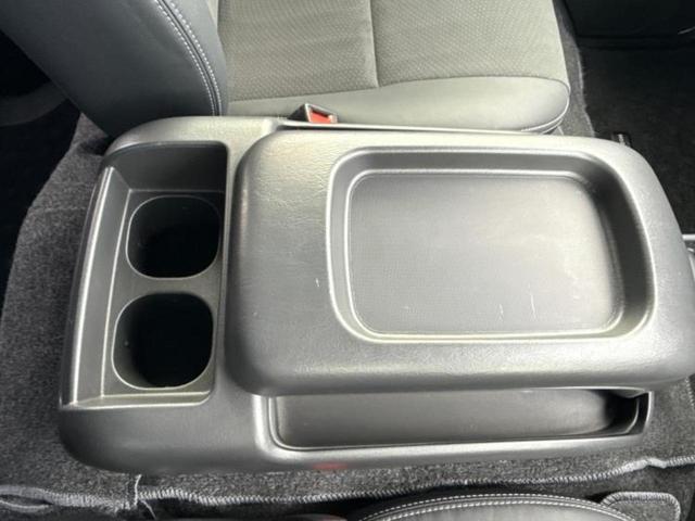 ハイエースバン ロングスーパーＧＬダークプライム２　保証書／社外　１１インチ　ＳＤナビ／デジタルインナーミラー／トヨタセーフティセンス／両側電動スライドドア／パノラミックビューモニター／車線逸脱防止支援システム／ドライブレコーダー　前後　全周囲カメラ（31枚目）