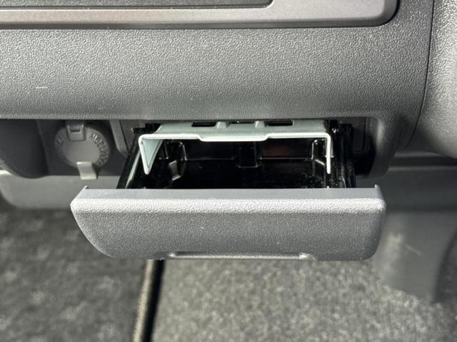 ハイエースバン ロングスーパーＧＬダークプライム２　保証書／社外　１１インチ　ＳＤナビ／デジタルインナーミラー／トヨタセーフティセンス／両側電動スライドドア／パノラミックビューモニター／車線逸脱防止支援システム／ドライブレコーダー　前後　全周囲カメラ（38枚目）