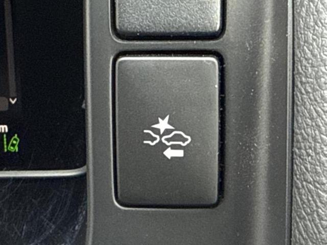 ハイエースバン ロングスーパーＧＬダークプライム２　保証書／社外　１１インチ　ＳＤナビ／デジタルインナーミラー／トヨタセーフティセンス／両側電動スライドドア／パノラミックビューモニター／車線逸脱防止支援システム／ドライブレコーダー　前後　全周囲カメラ（40枚目）