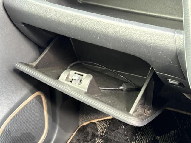 ワゴンＲスティングレー Ｊスタイル　保証書／社外　ＳＤナビ／衝突安全装置／シートヒーター／ヘッドランプ　ＨＩＤ／ＥＢＤ付ＡＢＳ／横滑り防止装置／アイドリングストップ／フルセグＴＶ／エアバッグ　運転席／エアバッグ　助手席　ワンオーナー（34枚目）