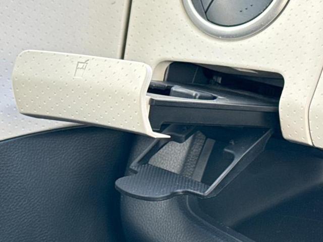 ＭＲワゴン Ｘ　新品タイヤ／社外　ＳＤナビ／ＥＴＣ／ＥＢＤ付ＡＢＳ／ワンセグＴＶ／ＤＶＤ／パワーウインドウ／エンジンスタートボタン／オートエアコン／パワーステアリング／盗難防止システム／ユーザー買取車　ＤＶＤ再生（31枚目）