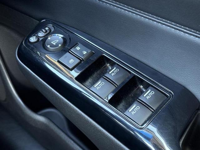 �ԑI�тɂ͂��Y�݂������̂ł��I��̓I�ȍw���܂ł͌������Ă��Ȃ����ǎԂ͋C�ɂȂ�Ƃ������q�l���劽�}�ł��I���񒆌Îԍw���̑����̂���`���������Ă��������I