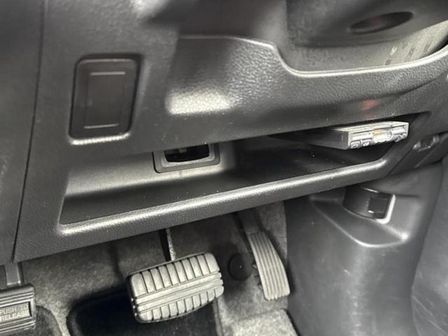 eKスペースカスタム カスタムT e-アシスト 純正エアロ/衝突安全装置/両側電動スライドドア/ヘッドランプ HID/ETC/EBD付ABS/横滑り防止装置/ターボ/衝突安全ボディ/アルミホイール 純正 15インチ/パワーウインドウ フルエアロ(42枚目)