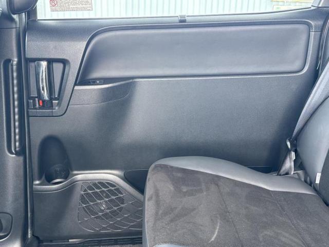 ノア ハイブリッドＳｉダブルバイビー２　保証書／純正　９インチ　ＳＤナビ／衝突安全装置／両側電動スライドドア／シートヒーター　前席／車線逸脱防止支援システム／シート　ハーフレザー／ドライブレコーダー　前後／ヘッドランプ　ＬＥＤ　バックカメラ（24枚目）