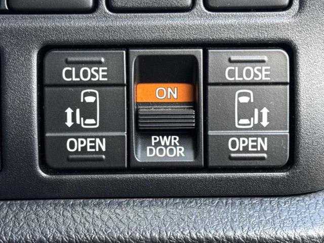 ノア ハイブリッドＳｉダブルバイビー２　保証書／純正　９インチ　ＳＤナビ／衝突安全装置／両側電動スライドドア／シートヒーター　前席／車線逸脱防止支援システム／シート　ハーフレザー／ドライブレコーダー　前後／ヘッドランプ　ＬＥＤ　バックカメラ（32枚目）