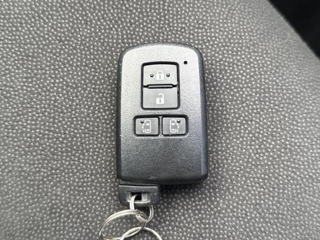 ノア ハイブリッドＳｉダブルバイビー２　保証書／純正　９インチ　ＳＤナビ／衝突安全装置／両側電動スライドドア／シートヒーター　前席／車線逸脱防止支援システム／シート　ハーフレザー／ドライブレコーダー　前後／ヘッドランプ　ＬＥＤ　バックカメラ（35枚目）