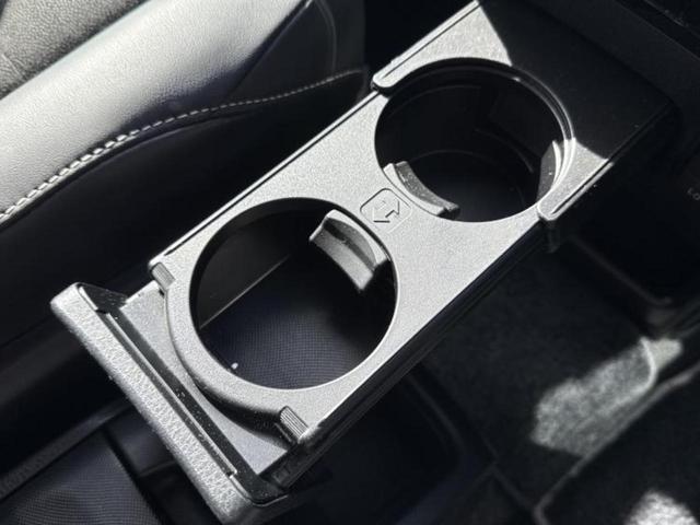 ノア ハイブリッドＳｉダブルバイビー２　保証書／純正　９インチ　ＳＤナビ／衝突安全装置／両側電動スライドドア／シートヒーター　前席／車線逸脱防止支援システム／シート　ハーフレザー／ドライブレコーダー　前後／ヘッドランプ　ＬＥＤ　バックカメラ（45枚目）