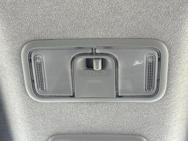 タンク カスタムＧ－Ｔ　保証書／純正　ＳＤナビ／スマートアシスト（トヨタ・ダイハツ）／両側電動スライドドア／車線逸脱防止支援システム／ドライブレコーダー　社外／ヘッドランプ　ＬＥＤ／Ｂｌｕｅｔｏｏｔｈ接続／ＥＴＣ　ＤＶＤ再生（44枚目）