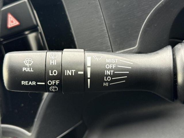 アクア Ｇ　Ｇｓ　新品タイヤ／社外　９インチ　ＳＤナビ／トヨタセーフティセンス／車線逸脱防止支援システム／シート　ハーフレザー／ドライブレコーダー　社外／ヘッドランプ　ＬＥＤ／Ｂｌｕｅｔｏｏｔｈ接続／ＥＴＣ　ＤＶＤ再生（16枚目）