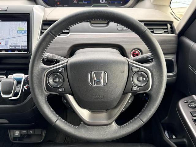 フリードハイブリッド ハイブリッドＧ　新品タイヤ／保証書／純正　１０インチ　ＳＤナビ／ホンダセンシング／両側電動スライドドア／シートヒーター　前席／車線逸脱防止支援システム／ヘッドランプ　ＬＥＤ／ＵＳＢジャック／Ｂｌｕｅｔｏｏｔｈ接続（15枚目）