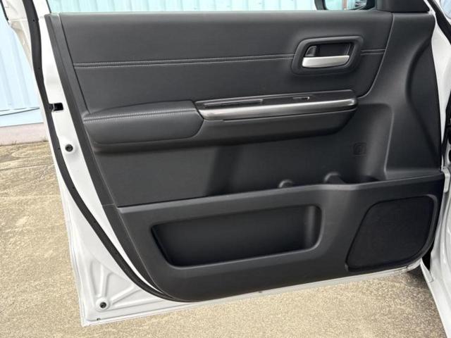 フリードハイブリッド ハイブリッドＧ　新品タイヤ／保証書／純正　１０インチ　ＳＤナビ／ホンダセンシング／両側電動スライドドア／シートヒーター　前席／車線逸脱防止支援システム／ヘッドランプ　ＬＥＤ／ＵＳＢジャック／Ｂｌｕｅｔｏｏｔｈ接続（23枚目）