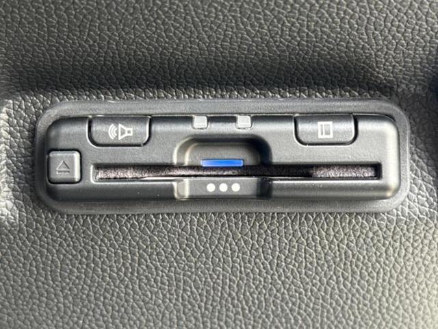 フリードハイブリッド ハイブリッドＧ　新品タイヤ／保証書／純正　１０インチ　ＳＤナビ／ホンダセンシング／両側電動スライドドア／シートヒーター　前席／車線逸脱防止支援システム／ヘッドランプ　ＬＥＤ／ＵＳＢジャック／Ｂｌｕｅｔｏｏｔｈ接続（27枚目）