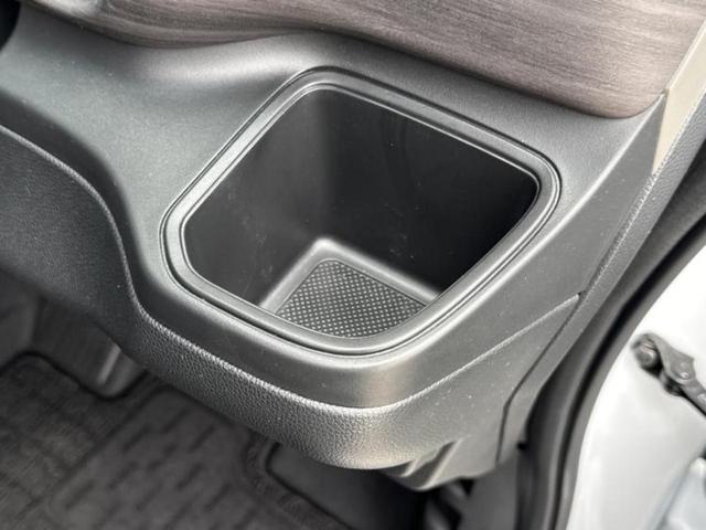 フリードハイブリッド ハイブリッドＧ　新品タイヤ／保証書／純正　１０インチ　ＳＤナビ／ホンダセンシング／両側電動スライドドア／シートヒーター　前席／車線逸脱防止支援システム／ヘッドランプ　ＬＥＤ／ＵＳＢジャック／Ｂｌｕｅｔｏｏｔｈ接続（42枚目）