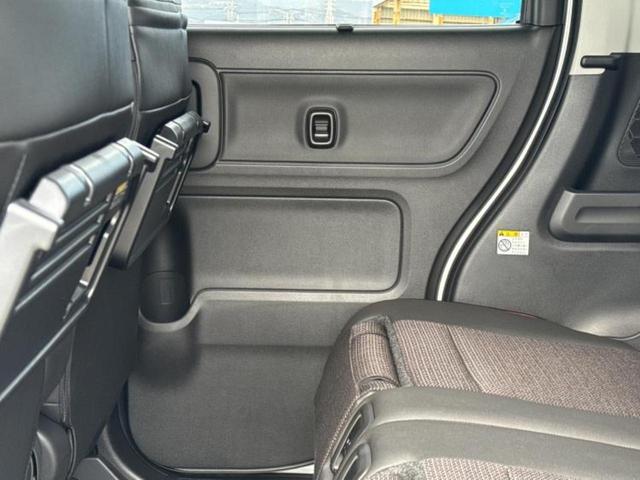 スペーシアカスタム ハイブリッドＸＳターボ　保証書／純正　９インチ　メモリーナビ／セーフティサポート（スズキ）／両側電動スライドドア／シートヒーター　前席／マルチテレインモニター／車線逸脱防止支援システム／シート　ハーフレザー　ターボ　禁煙車（22枚目）