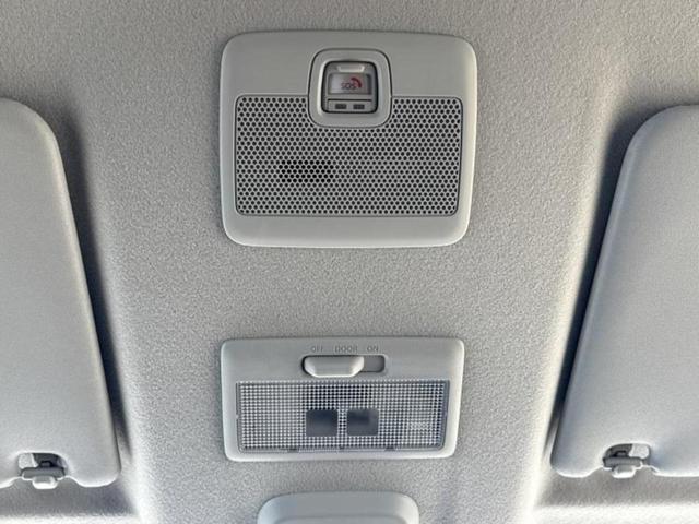 スペーシアカスタム ハイブリッドＸＳターボ　保証書／純正　９インチ　メモリーナビ／セーフティサポート（スズキ）／両側電動スライドドア／シートヒーター　前席／マルチテレインモニター／車線逸脱防止支援システム／シート　ハーフレザー　ターボ　禁煙車（42枚目）