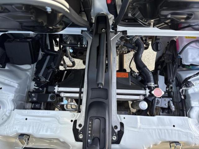 ハイゼットトラック 4WDスタンダード 保証書/スマートアシスト(トヨタ・ダイハツ)/登録済未使用車/ABS/横滑り防止装置/アイドリングストップ/禁煙車/パワーステアリング/オートライト/オートハイビーム/マニュアルエアコン/取扱説明書(45枚目)