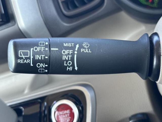 N-BOX G・Lパッケージ 新品タイヤ/社外 SDナビ/電動スライドドア/Bluetooth接続/EBD付ABS/横滑り防止装置/アイドリングストップ/バックモニター/フルセグTV/DVD/エアバッグ 運転席/エアバッグ 助手席(16枚目)