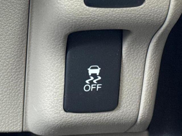 N-BOX G・Lパッケージ 新品タイヤ/社外 SDナビ/電動スライドドア/Bluetooth接続/EBD付ABS/横滑り防止装置/アイドリングストップ/バックモニター/フルセグTV/DVD/エアバッグ 運転席/エアバッグ 助手席(29枚目)