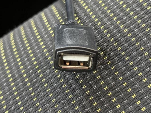 ジムニー ４ＷＤ　ＸＣ　保証書／ディスプレイオーディオ／セーフティサポート（スズキ）／シートヒーター　前席／車線逸脱防止支援システム／ヘッドランプ　ＬＥＤ／ＵＳＢジャック／Ｂｌｕｅｔｏｏｔｈ接続／ＥＢＤ付ＡＢＳ　ターボ（32枚目）