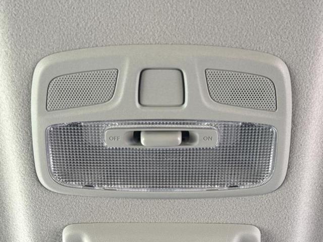 ジムニー ４ＷＤ　ＸＣ　保証書／ディスプレイオーディオ／セーフティサポート（スズキ）／シートヒーター　前席／車線逸脱防止支援システム／ヘッドランプ　ＬＥＤ／ＵＳＢジャック／Ｂｌｕｅｔｏｏｔｈ接続／ＥＢＤ付ＡＢＳ　ターボ（40枚目）