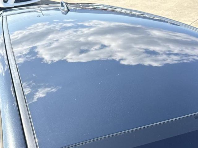 ハリアーハイブリッド ４ＷＤ　Ｇ　新品タイヤ／保証書／純正　８インチ　ＳＤナビ／デジタルインナーミラー／トヨタセーフティセンス／車線逸脱防止支援システム／シート　ハーフレザー／電動バックドア／ドライブレコーダー　純正　バックカメラ（49枚目）