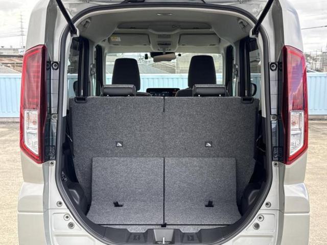 スペーシア ハイブリッドＸ　新品タイヤ／保証書／純正　９インチ　メモリーナビ／セーフティサポート（スズキ）／両側電動スライドドア／シートヒーター／全方位モニター／車線逸脱防止支援システム／ドライブレコーダー　前後　全周囲カメラ（8枚目）