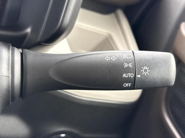 スペーシア ハイブリッドＸ　新品タイヤ／保証書／純正　９インチ　メモリーナビ／セーフティサポート（スズキ）／両側電動スライドドア／シートヒーター／全方位モニター／車線逸脱防止支援システム／ドライブレコーダー　前後　全周囲カメラ（17枚目）