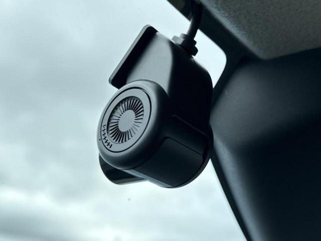 スペーシア ハイブリッドＸ　新品タイヤ／保証書／純正　９インチ　メモリーナビ／セーフティサポート（スズキ）／両側電動スライドドア／シートヒーター／全方位モニター／車線逸脱防止支援システム／ドライブレコーダー　前後　全周囲カメラ（35枚目）