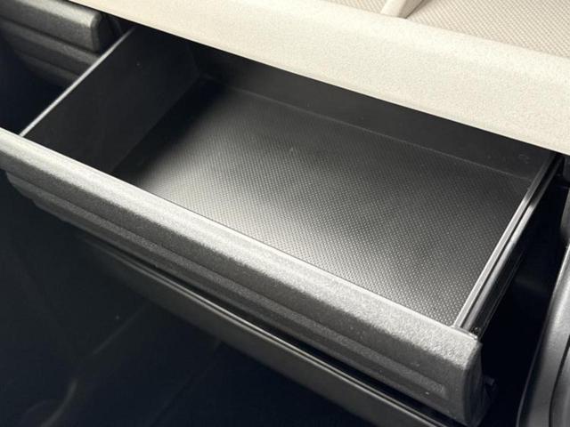 スペーシア ハイブリッドＸ　新品タイヤ／保証書／純正　９インチ　メモリーナビ／セーフティサポート（スズキ）／両側電動スライドドア／シートヒーター／全方位モニター／車線逸脱防止支援システム／ドライブレコーダー　前後　全周囲カメラ（42枚目）