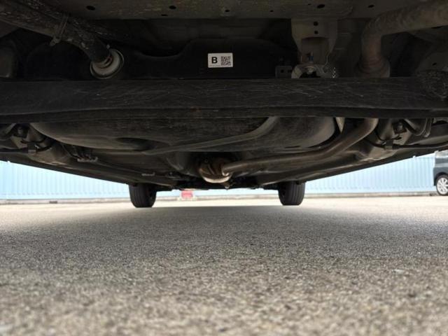 スペーシア ハイブリッドＸ　新品タイヤ／保証書／純正　９インチ　メモリーナビ／セーフティサポート（スズキ）／両側電動スライドドア／シートヒーター／全方位モニター／車線逸脱防止支援システム／ドライブレコーダー　前後　全周囲カメラ（46枚目）