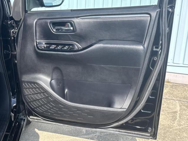 �u���̎Ԃ̎ʐ^�������ƌ������v�u��Ԃ��C�ɂȂ�v�u���̑����͂��Ă���H�v�ǂ�ȏ����ȋ^��ł����C�y�ɂ��₢���킹���������I