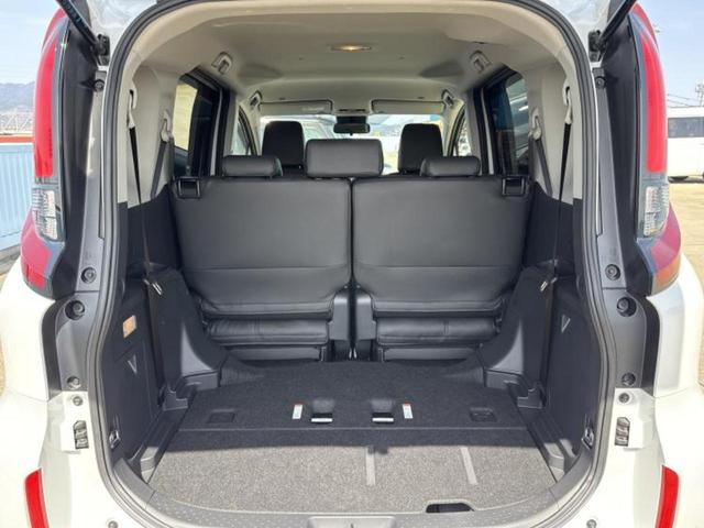 シエンタ ハイブリッドＧ　新品タイヤ／保証書／ディスプレイオーディオ＋ナビ１０インチ／トヨタセーフティセンス／両側電動スライドドア／シートヒーター　前席／パノラミックビューモニター／車線逸脱防止支援システム　全周囲カメラ（21枚目）