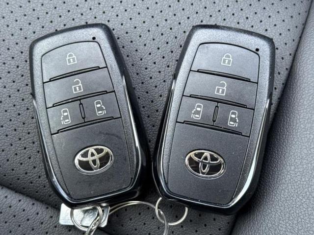 シエンタ ハイブリッドＧ　新品タイヤ／保証書／ディスプレイオーディオ＋ナビ１０インチ／トヨタセーフティセンス／両側電動スライドドア／シートヒーター　前席／パノラミックビューモニター／車線逸脱防止支援システム　全周囲カメラ（36枚目）