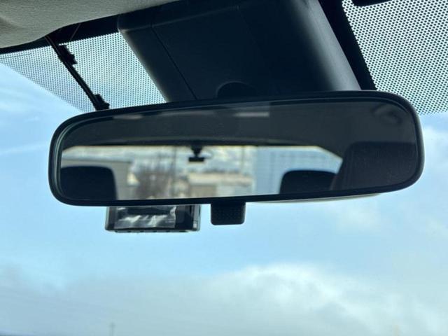 �ԑI�тɂ͂��Y�݂������̂ł��I��̓I�ȍw���܂ł͌������Ă��Ȃ����ǎԂ͋C�ɂȂ�Ƃ������q�l���劽�}�ł��I���񒆌Îԍw���̑����̂���`���������Ă��������I