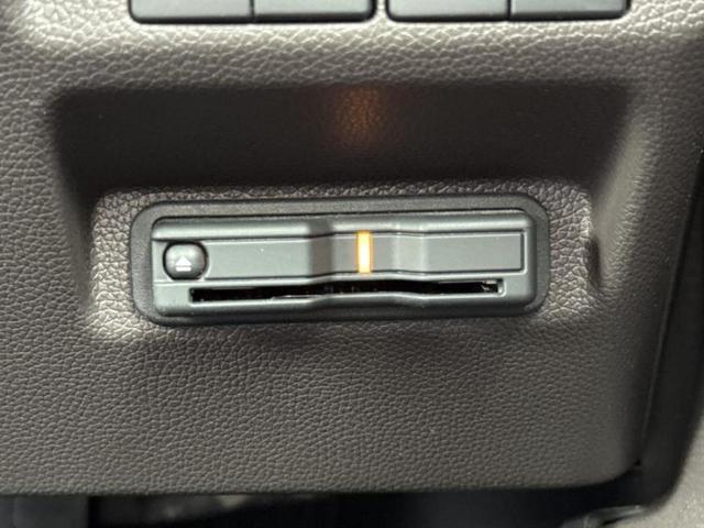 フリードハイブリッド ハイブリッドＧ　新品タイヤ／保証書／純正　１０インチ　ＳＤナビ／ホンダセンシング／両側電動スライドドア／シートヒーター　前席／車線逸脱防止支援システム／ドライブレコーダー　純正／ヘッドランプ　ＬＥＤ　バックカメラ（18枚目）