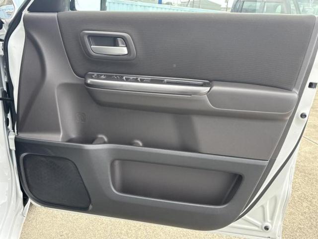 フリードハイブリッド ハイブリッドＧ　新品タイヤ／保証書／純正　１０インチ　ＳＤナビ／ホンダセンシング／両側電動スライドドア／シートヒーター　前席／車線逸脱防止支援システム／ドライブレコーダー　純正／ヘッドランプ　ＬＥＤ　バックカメラ（22枚目）