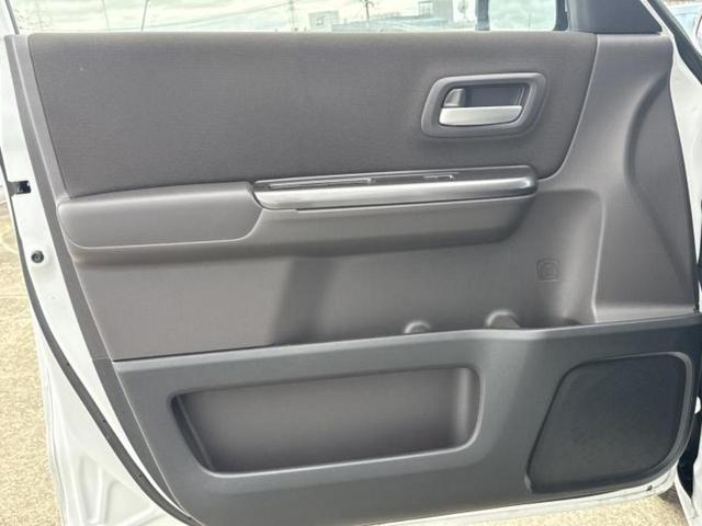 フリードハイブリッド ハイブリッドＧ　新品タイヤ／保証書／純正　１０インチ　ＳＤナビ／ホンダセンシング／両側電動スライドドア／シートヒーター　前席／車線逸脱防止支援システム／ドライブレコーダー　純正／ヘッドランプ　ＬＥＤ　バックカメラ（23枚目）