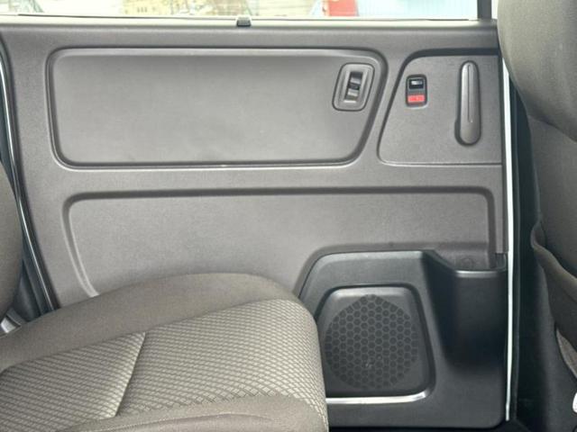 フリードハイブリッド ハイブリッドＧ　新品タイヤ／保証書／純正　１０インチ　ＳＤナビ／ホンダセンシング／両側電動スライドドア／シートヒーター　前席／車線逸脱防止支援システム／ドライブレコーダー　純正／ヘッドランプ　ＬＥＤ　バックカメラ（25枚目）