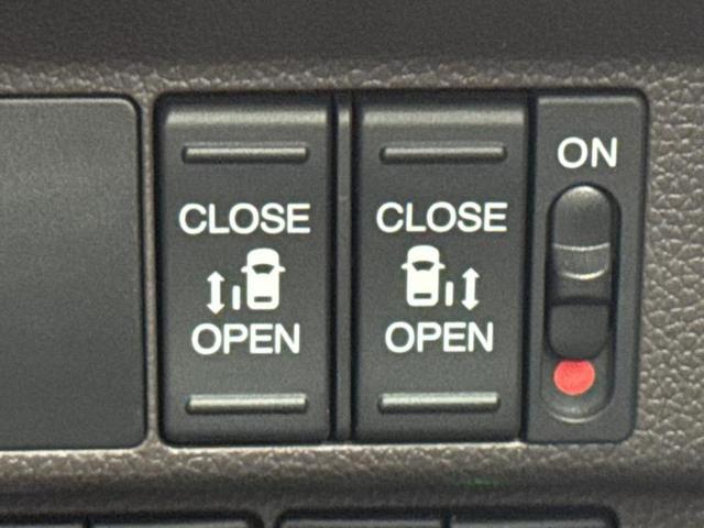 フリードハイブリッド ハイブリッドＧ　新品タイヤ／保証書／純正　１０インチ　ＳＤナビ／ホンダセンシング／両側電動スライドドア／シートヒーター　前席／車線逸脱防止支援システム／ドライブレコーダー　純正／ヘッドランプ　ＬＥＤ　バックカメラ（30枚目）