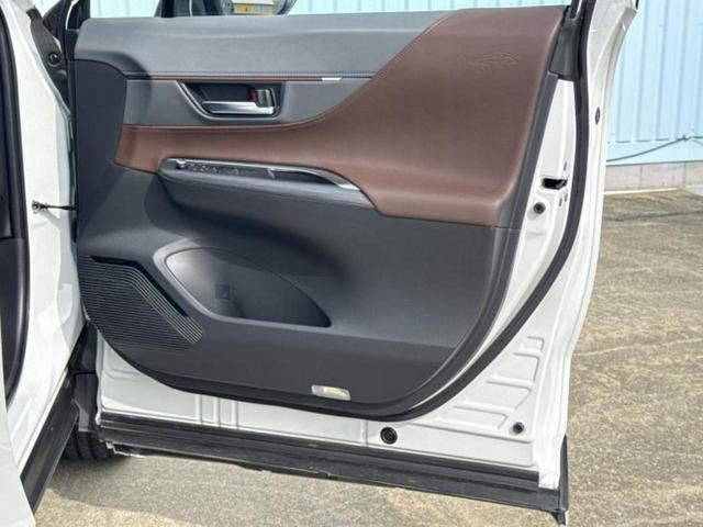 ハリアーハイブリッド Ｚ　モデリスタエアロ／ＪＢＬ／保証書／純正　１２．３インチ　メモリーナビ／デジタルインナーミラー／トヨタセーフティセンス／車線逸脱防止支援システム／シート　ハーフレザー／電動バックドア　フルエアロ（20枚目）