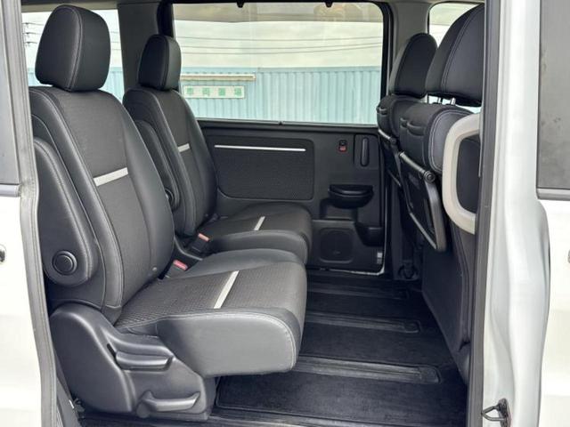 ステップワゴンスパーダ スパーダクールスピリット・ホンダセンシング　純正エアロ／社外　ＳＤナビ／フリップダウンモニター　社外　１０．１インチ／ホンダセンシング／両側電動スライドドア／シートヒーター　前席／車線逸脱防止支援システム／シート　ハーフレザー　ターボ　ドラレコ（5枚目）